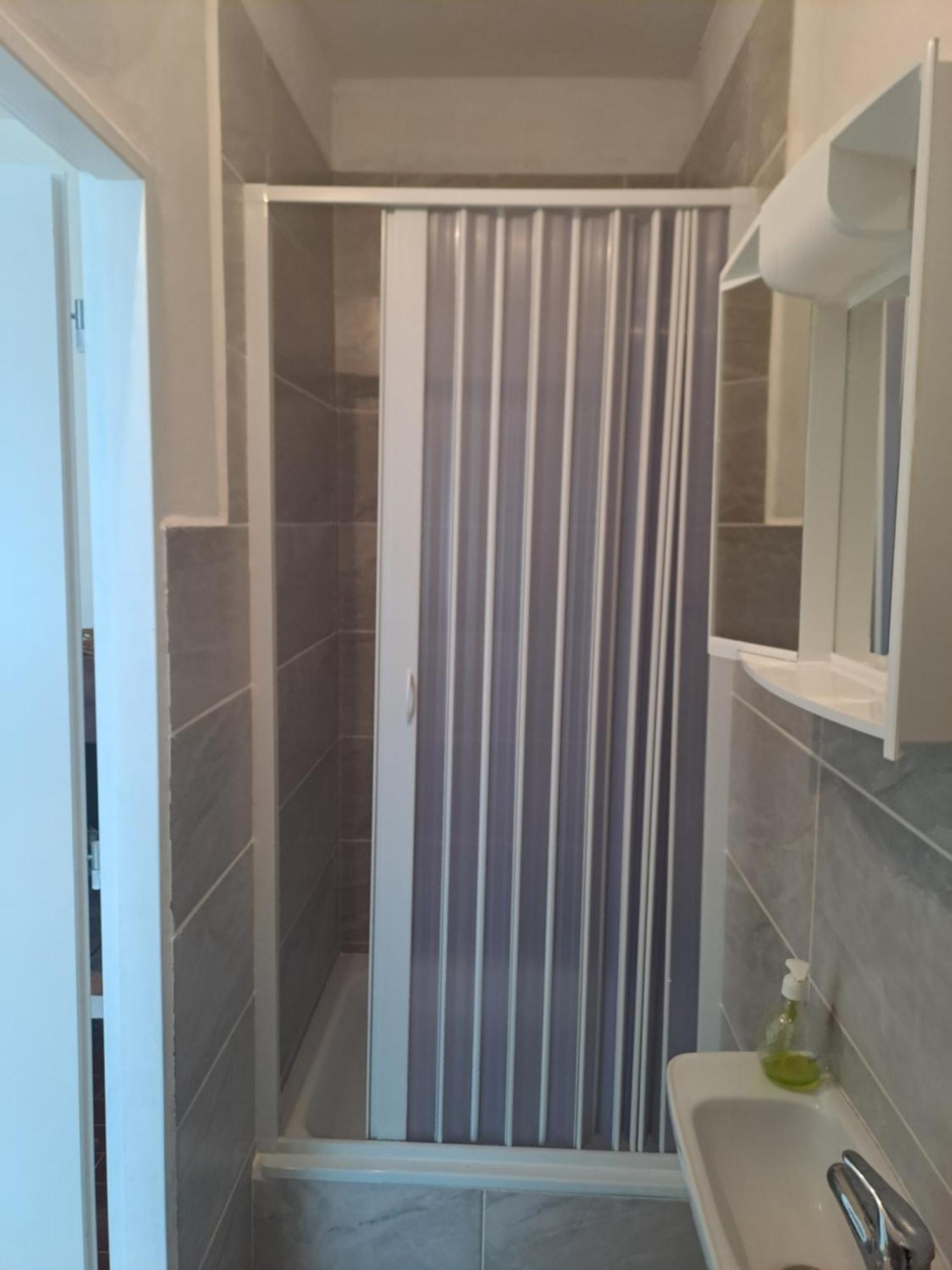 S Krbem Apartment *